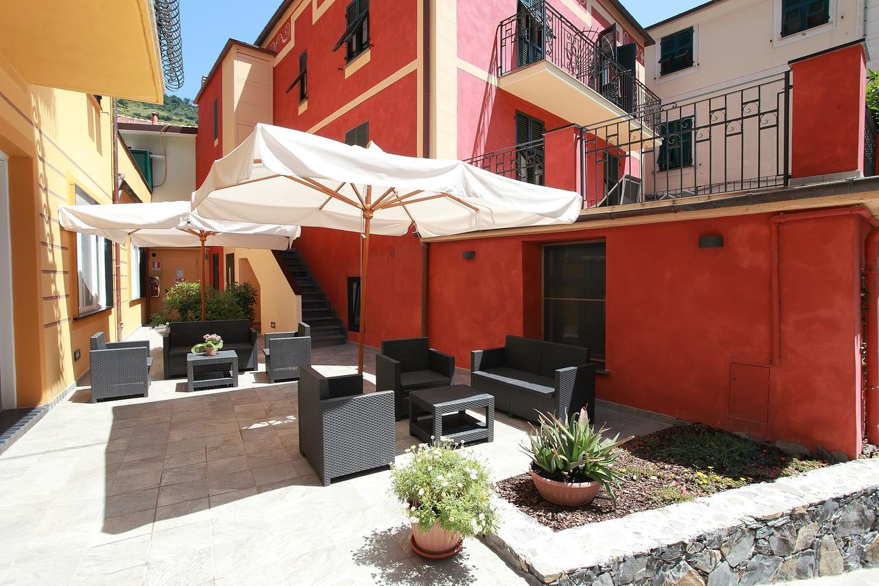 Hotel Margherita Monterosso al Mare Esterno foto